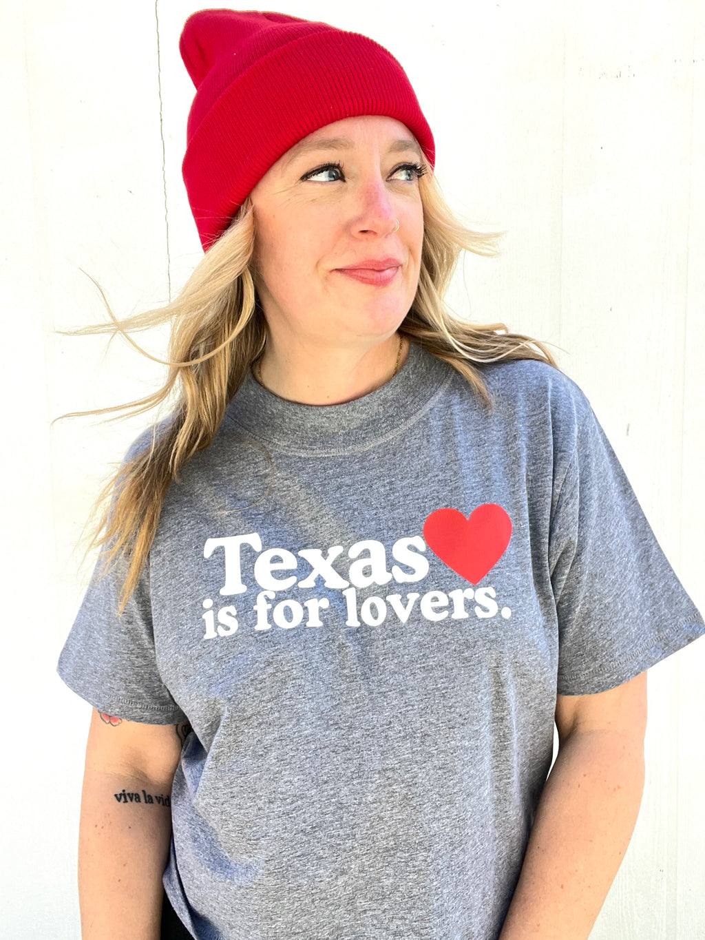 Texas Is for Lovers Tee | Vintage-Inspired Texas Graphic Shirt 