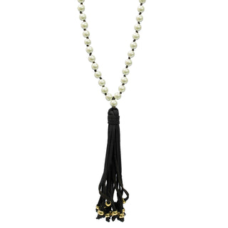 Last Call Leather Tassle Necklace [Pearl]