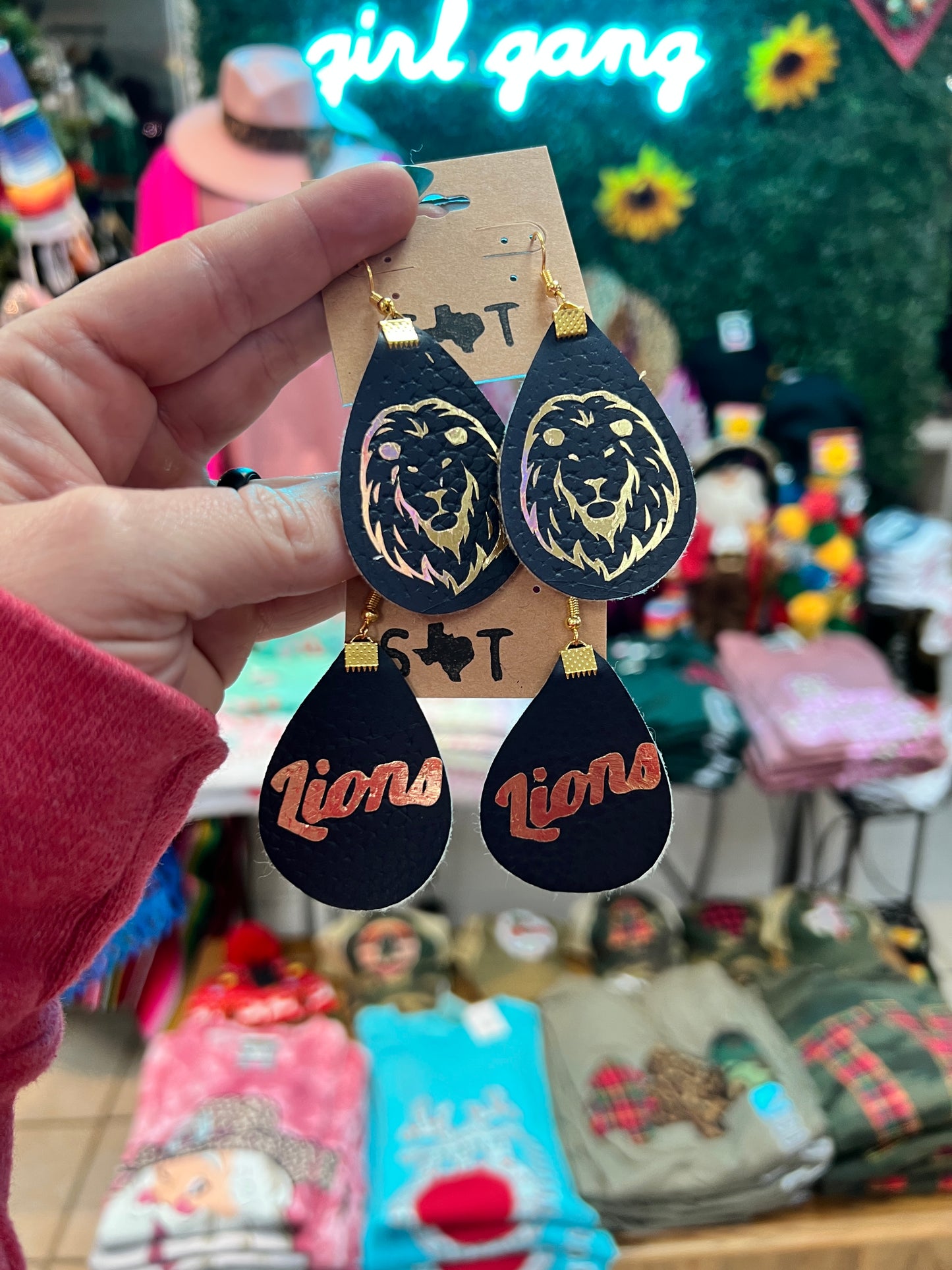 Lions Game Day Teardrop Earrings