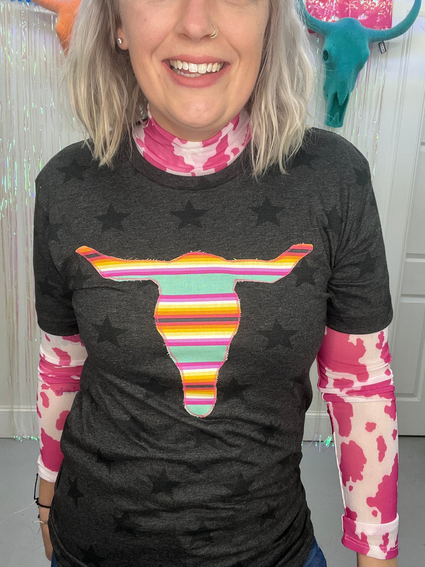 Piñata Pink Black Star Tee