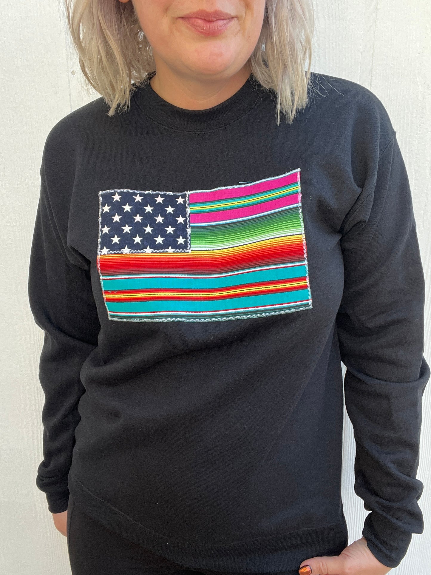 Rita Serape Flag Black Pullover