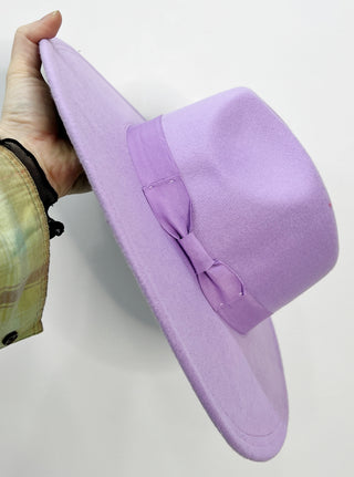 Pretty Pleasant Purple Noche Serape Hat