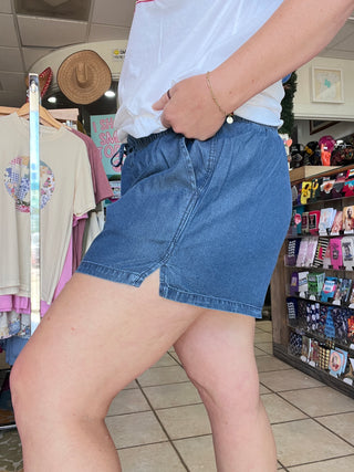 Coastal Breeze Drawstring Shorts [Dark Wash]