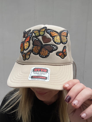 Flutter Bye Trucker Hat [Khaki]