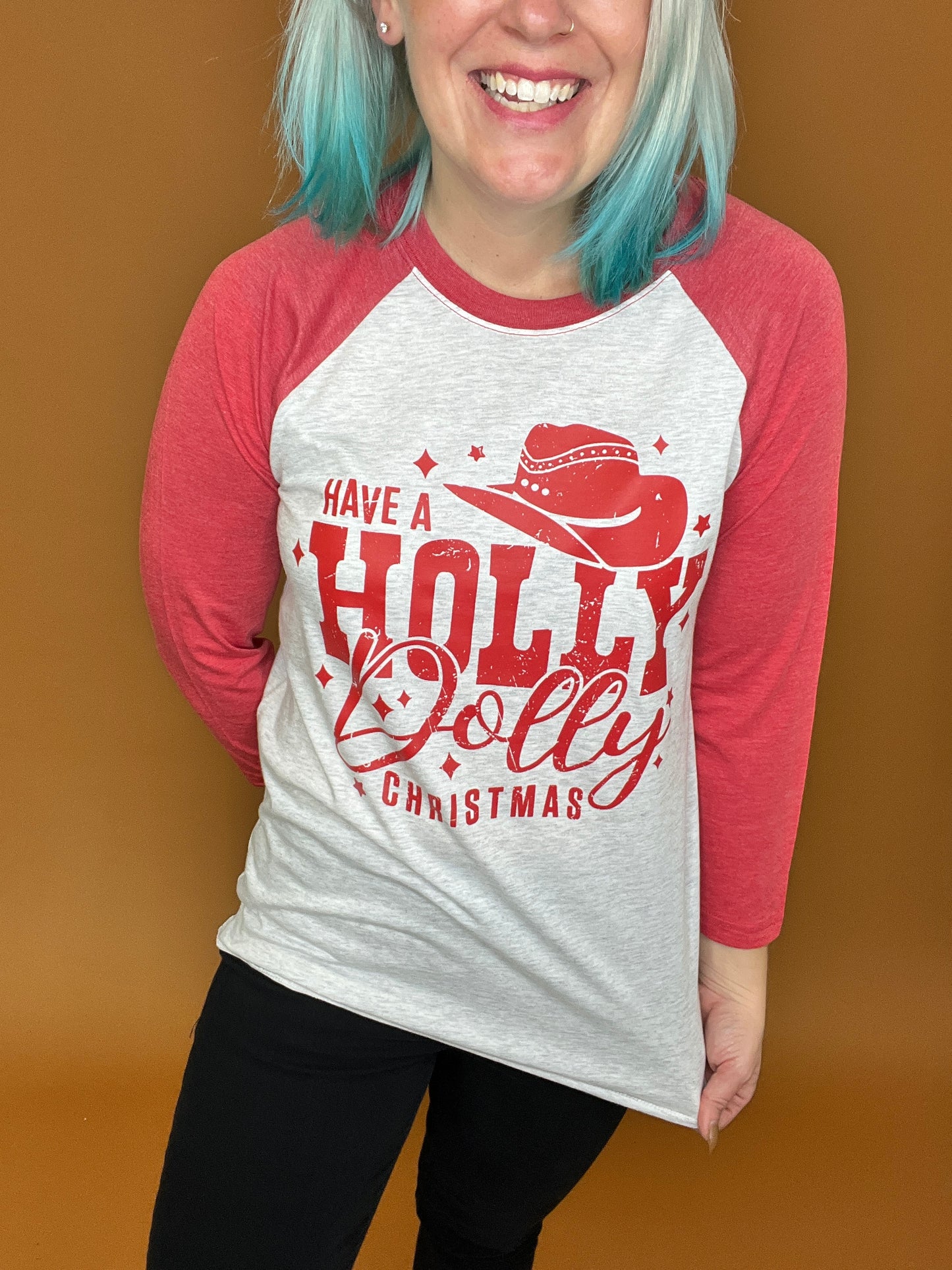 Holly Dolly Raglan Tee